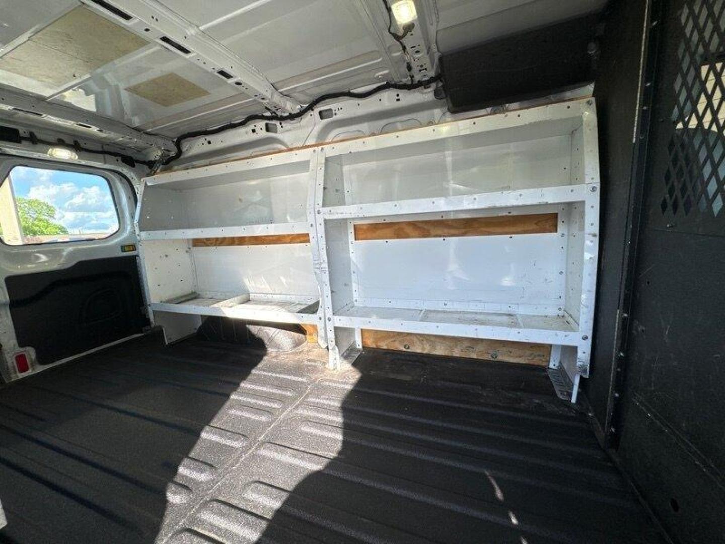 2017 Oxford White Ford Transit (1FTYR1ZM6HK) with an 3.7L V6 275hp 260ft. lbs. engine, Automatic transmission, located at 25355 Eames Street, Channahon, IL, 60410, (815) 467-1807, 41.429108, -88.228432 - Photo#19