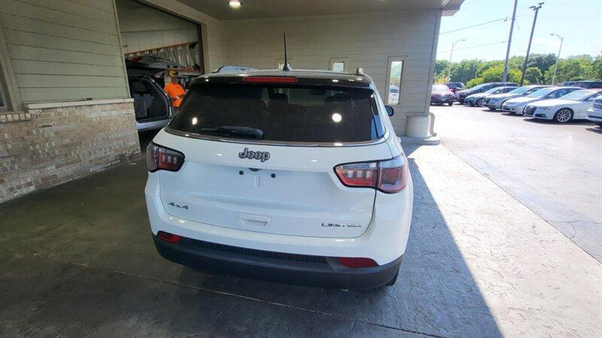 2018 White Clear Coat Jeep Compass Limited (3C4NJDCB6JT) with an Tigershark 2.4L I4 180hp 175ft. lbs. engine, Automatic transmission, located at 25355 Eames Street, Channahon, IL, 60410, (815) 467-1807, 41.429108, -88.228432 - Photo#7