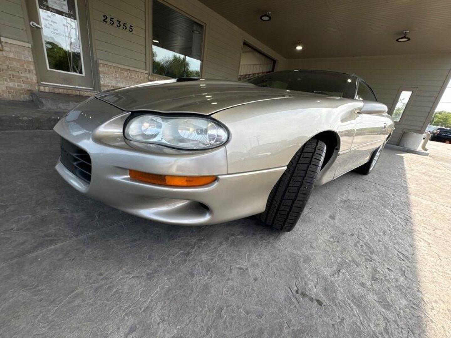 2002 Lt. Chevrolet Camaro SS (2G1FP32G722) with an 5.7L V8 310hp 340ft. lbs. engine, 6 Speed Manual transmission, located at 25355 Eames Street, Channahon, IL, 60410, (815) 467-1807, 41.429108, -88.228432 - Behold, ladies and gentlemen, the epitome of American muscle - the 2002 Chevrolet Camaro Z28! This legendary beast is fueled by a roaring 5.7L V8 engine, capable of producing a jaw-dropping 310 horsepower and 340 ft. lbs. of torque. With such an impressive powertrain, you'll feel the rush of adrenal - Photo#9