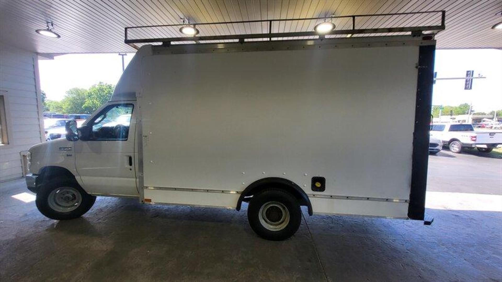 2011 White Ford Base Cutaway (1FDSE3FL4BD) with an Triton 5.4L Flex Fuel V8 255hp 350ft. lbs. engine, Automatic transmission, located at 25355 Eames Street, Channahon, IL, 60410, (815) 467-1807, 41.429108, -88.228432 - ** LOCAL TRADE IN, 12 FOOT BOX, 79 IN WIDE, 78 IN TALL, READY TO WORK FOR YOU. ** Looking for a reliable and spacious vehicle? Check out this 2011 Ford E-350 SD! This versatile van is powered by a Triton 5.4L Flex Fuel V8 engine that delivers 255 horsepower and 350ft. lbs. of torque. The engine runs - Photo#10