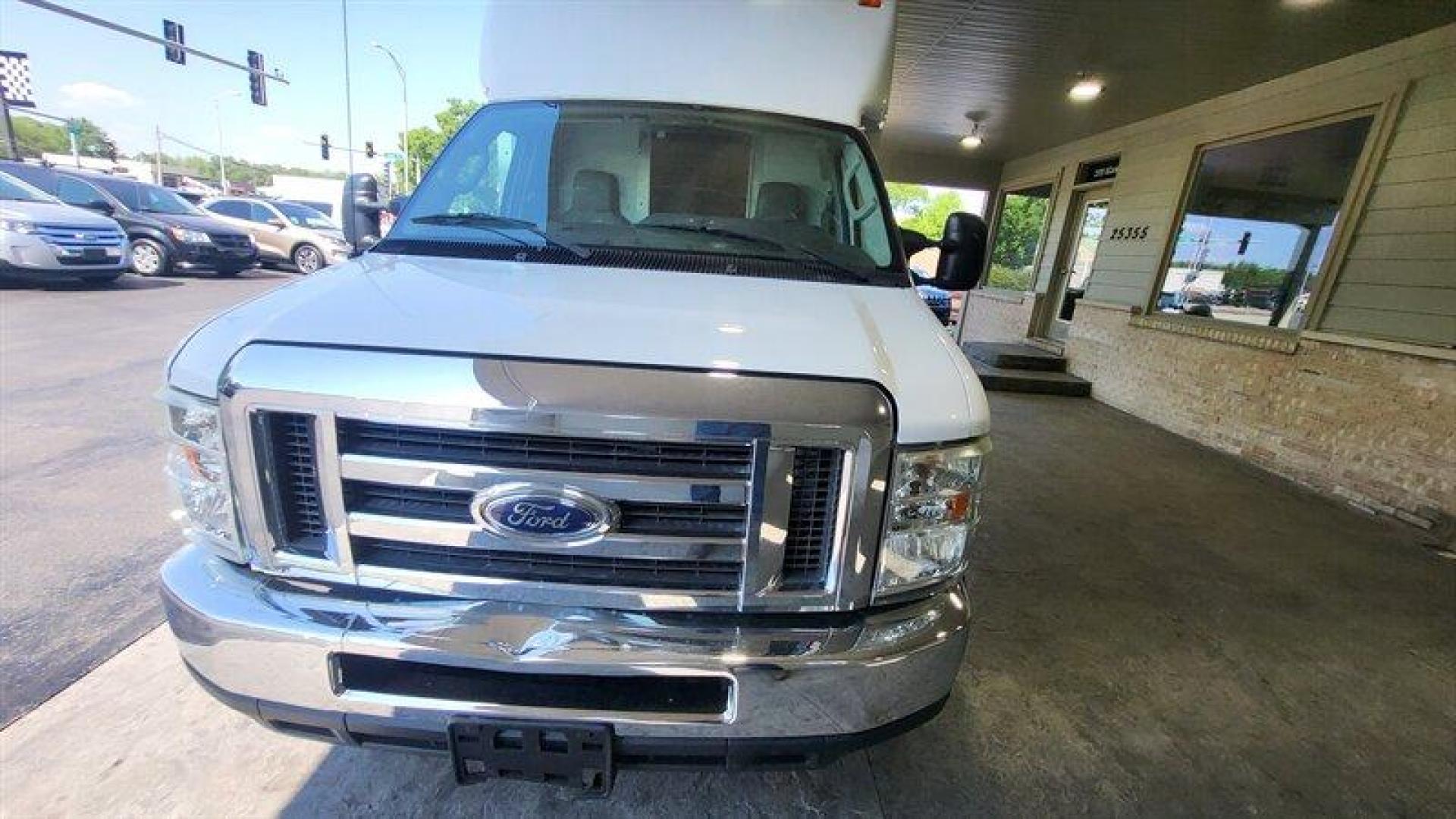2011 White Ford Base Cutaway (1FDSE3FL4BD) with an Triton 5.4L Flex Fuel V8 255hp 350ft. lbs. engine, Automatic transmission, located at 25355 Eames Street, Channahon, IL, 60410, (815) 467-1807, 41.429108, -88.228432 - ** LOCAL TRADE IN, 12 FOOT BOX, 79 IN WIDE, 78 IN TALL, READY TO WORK FOR YOU. ** Looking for a reliable and spacious vehicle? Check out this 2011 Ford E-350 SD! This versatile van is powered by a Triton 5.4L Flex Fuel V8 engine that delivers 255 horsepower and 350ft. lbs. of torque. The engine runs - Photo#14