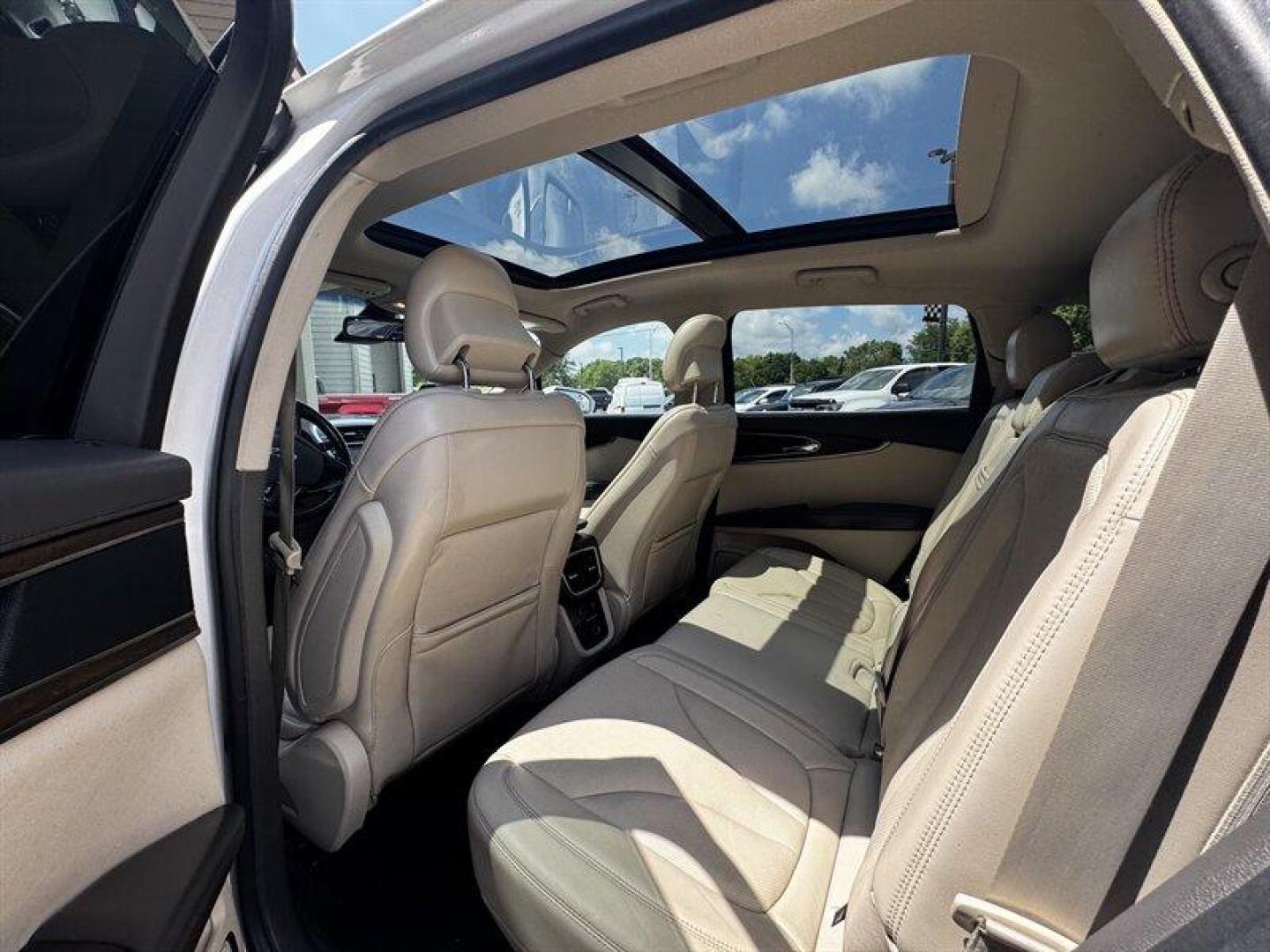2016 White Platinum Metallic Tri-Coat Lincoln MKX Reserve (2LMTJ6LR2GB) with an 3.7L V6 300hp 280ft. lbs. engine, Automatic transmission, located at 25355 Eames Street, Channahon, IL, 60410, (815) 467-1807, 41.429108, -88.228432 - Welcome to luxury on wheels with the 2016 Lincoln MKX Reserve! This sleek beast is powered by a fierce 3.7L V6 engine, delivering a solid 300hp and 280ft. lbs. of torque. Equipped with the coveted Technology Package, this beauty is loaded with all the bells and whistles you could ever dream of. Sta - Photo#14