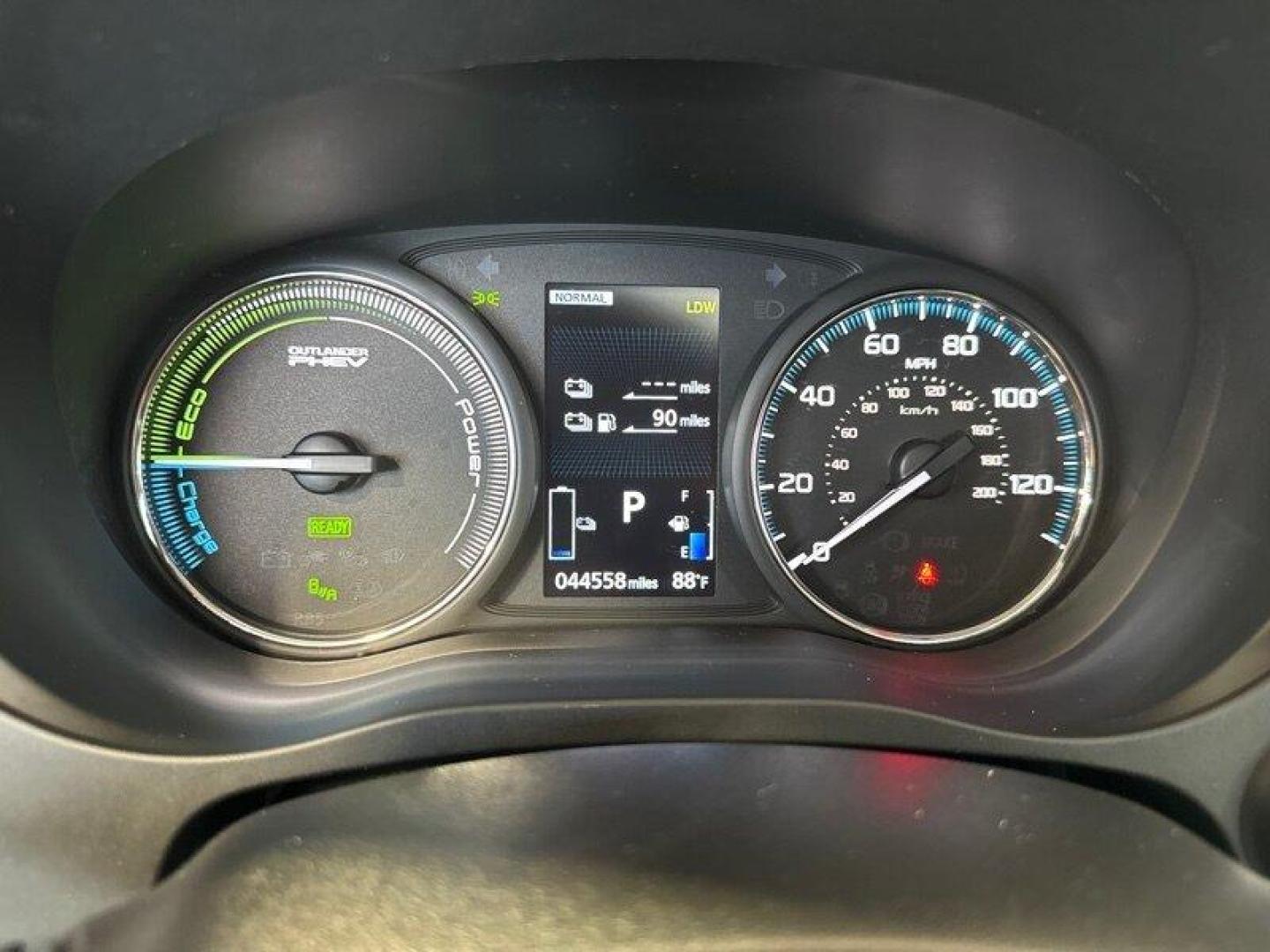 2018 Diamond White Pearl Mitsubishi Outlander PHEV GT (JA4J24A57JZ) with an 2.0L Plug-in Hybrid I4 117hp engine, Automatic transmission, located at 25355 Eames Street, Channahon, IL, 60410, (815) 467-1807, 41.429108, -88.228432 - Introducing the 2018 Mitsubishi Outlander PHEV GT - a sleek and powerful plug-in hybrid SUV that's ready to dominate the road! Powered by a 2.0L Plug-in Hybrid I4 117hp engine, this beast offers an unbeatable combination of performance and fuel efficiency. As soon as you lay eyes on the Diamond Whi - Photo#29