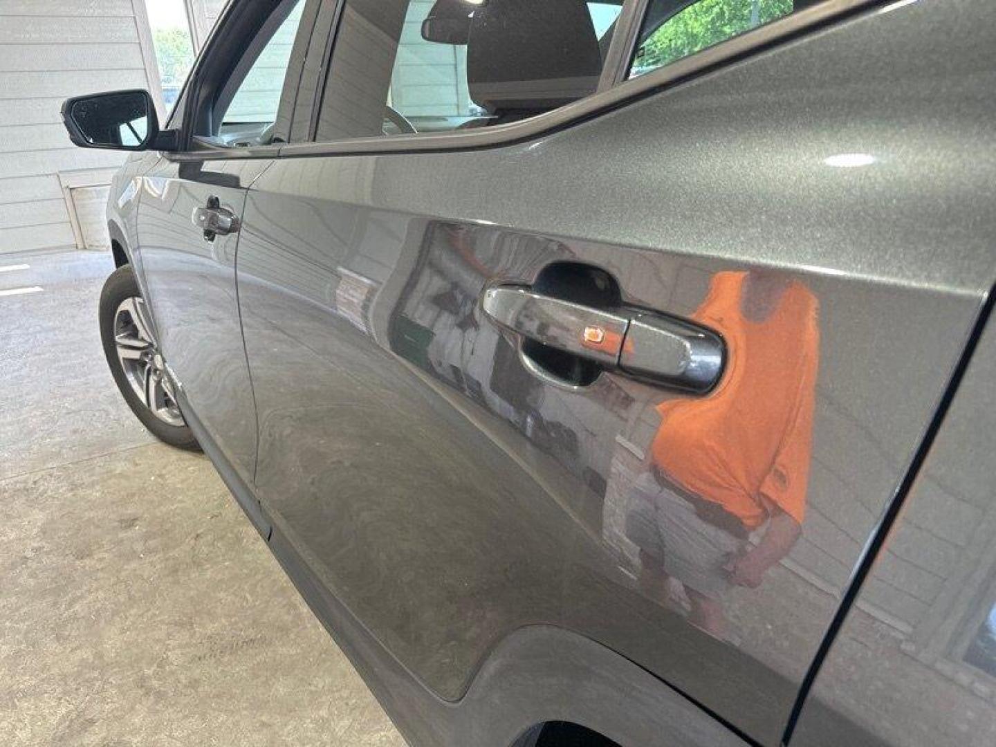 2018 Graphite Gray Metallic GMC Terrain SLT (3GKALVEV1JL) with an 1.5L Turbo I4 170hp 203ft. lbs. engine, Automatic transmission, located at 25355 Eames Street, Channahon, IL, 60410, (815) 467-1807, 41.429108, -88.228432 - Photo#10
