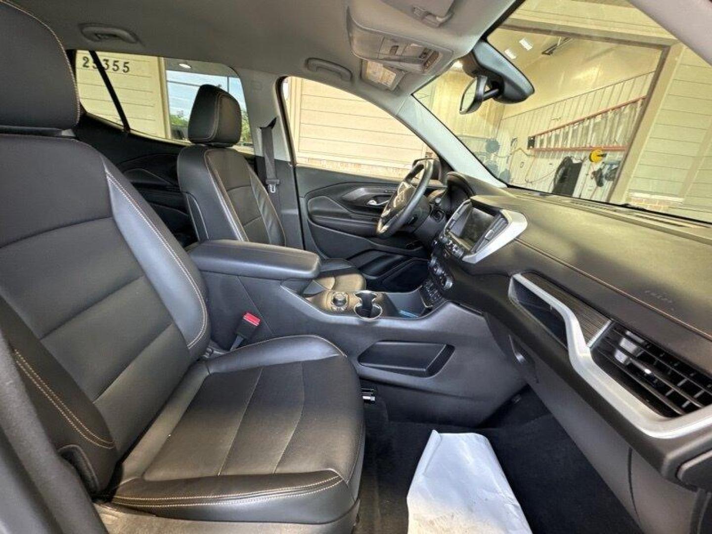 2018 Graphite Gray Metallic GMC Terrain SLT (3GKALVEV1JL) with an 1.5L Turbo I4 170hp 203ft. lbs. engine, Automatic transmission, located at 25355 Eames Street, Channahon, IL, 60410, (815) 467-1807, 41.429108, -88.228432 - Photo#17