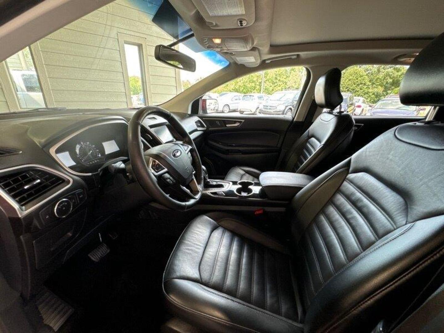 2015 Bronze Fire Metallic Tinted Clearcoat Ford Edge SEL (2FMTK3J85FB) with an 3.5L V6 280hp 250ft. lbs. engine, Automatic transmission, located at 25355 Eames Street, Channahon, IL, 60410, (815) 467-1807, 41.429108, -88.228432 - Behold the magnificent 2015 Ford Edge SEL, a true masterpiece of engineering and design! With a commanding 3.5L V6 engine that churns out a jaw-dropping 280 horsepower and 250 foot-pounds of torque, this vehicle delivers a driving experience unlike any other. Step inside this work of art and marve - Photo#12
