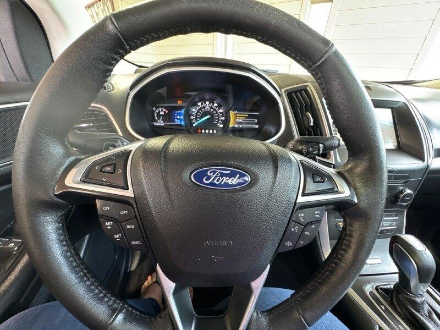 2015 Bronze Fire Metallic Tinted Clearcoat Ford Edge SEL (2FMTK3J85FB) with an 3.5L V6 280hp 250ft. lbs. engine, Automatic transmission, located at 25355 Eames Street, Channahon, IL, 60410, (815) 467-1807, 41.429108, -88.228432 - Behold the magnificent 2015 Ford Edge SEL, a true masterpiece of engineering and design! With a commanding 3.5L V6 engine that churns out a jaw-dropping 280 horsepower and 250 foot-pounds of torque, this vehicle delivers a driving experience unlike any other. Step inside this work of art and marve - Photo#24
