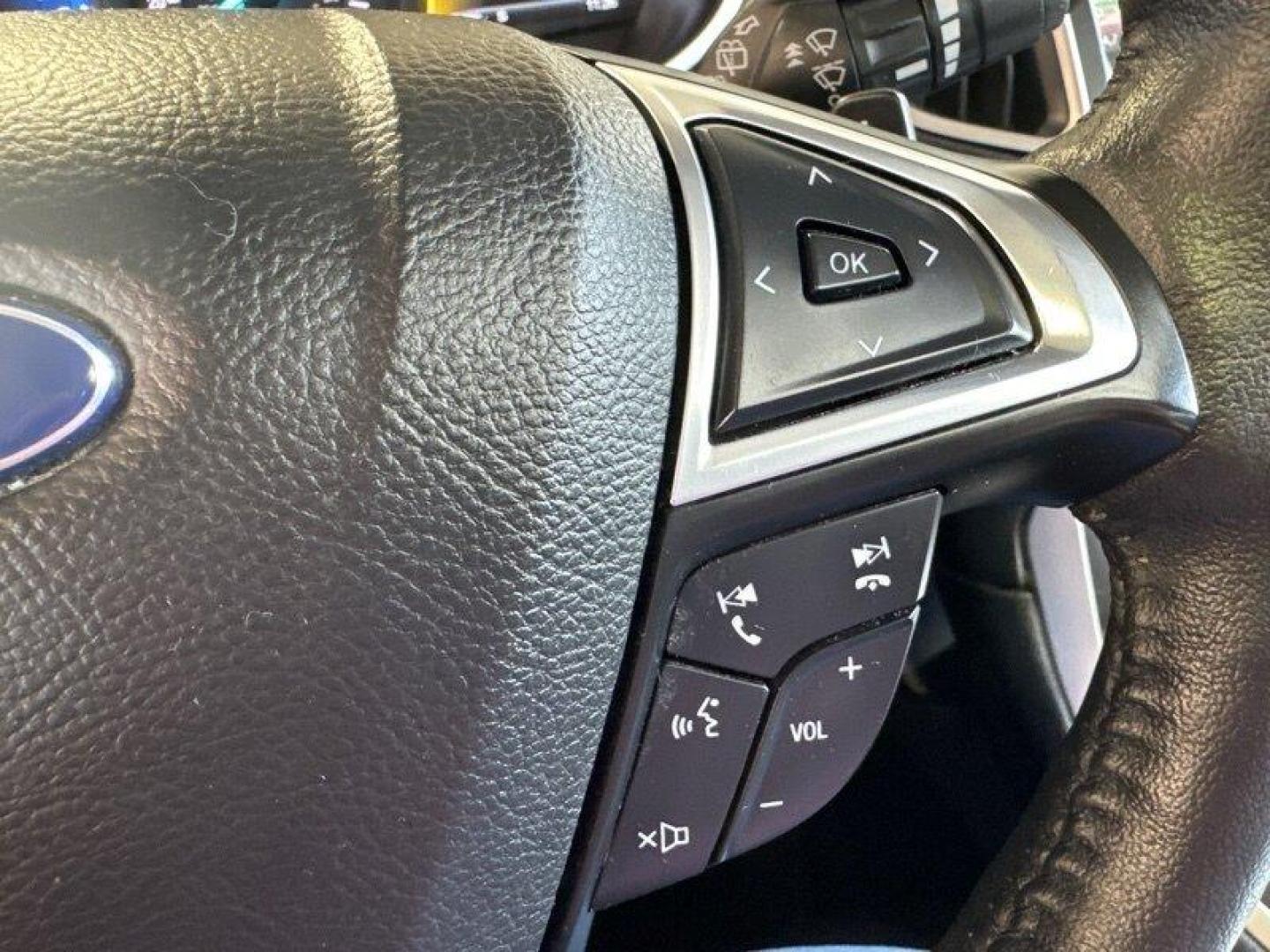 2015 Bronze Fire Metallic Tinted Clearcoat Ford Edge SEL (2FMTK3J85FB) with an 3.5L V6 280hp 250ft. lbs. engine, Automatic transmission, located at 25355 Eames Street, Channahon, IL, 60410, (815) 467-1807, 41.429108, -88.228432 - Behold the magnificent 2015 Ford Edge SEL, a true masterpiece of engineering and design! With a commanding 3.5L V6 engine that churns out a jaw-dropping 280 horsepower and 250 foot-pounds of torque, this vehicle delivers a driving experience unlike any other. Step inside this work of art and marve - Photo#26