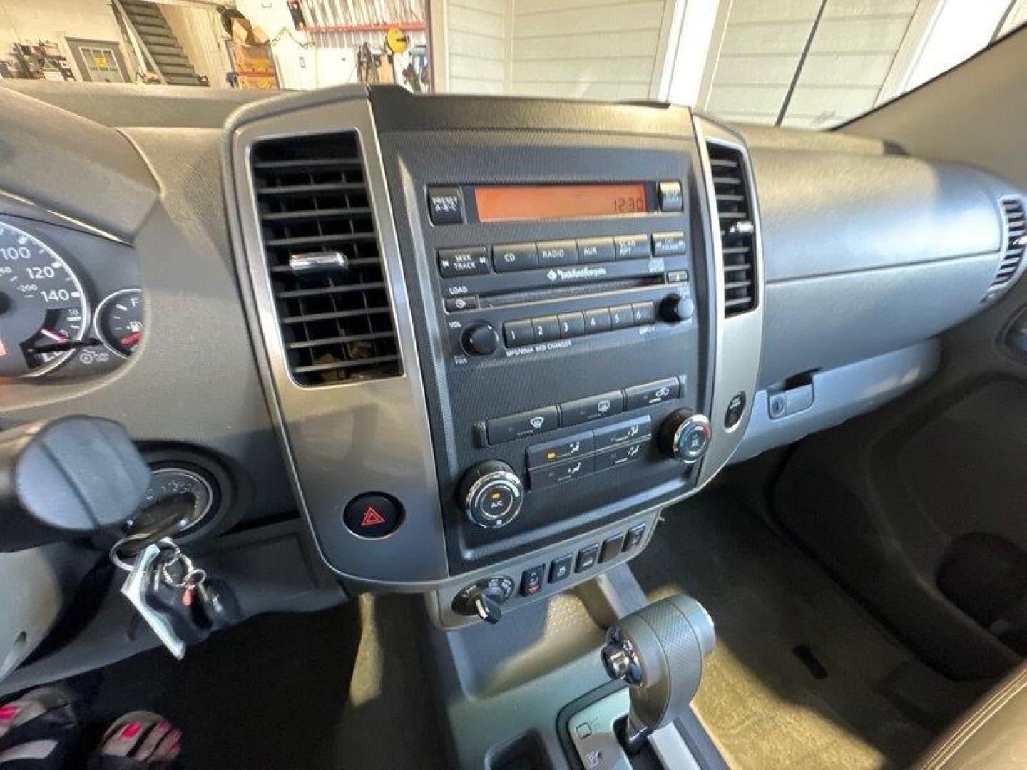 2012 Brilliant Silver Nissan Frontier SL (1N6AD0EV2CC) with an 4.0L V6 261hp 281ft. lbs. engine, Automatic transmission, located at 25355 Eames Street, Channahon, IL, 60410, (815) 467-1807, 41.429108, -88.228432 - Photo#22