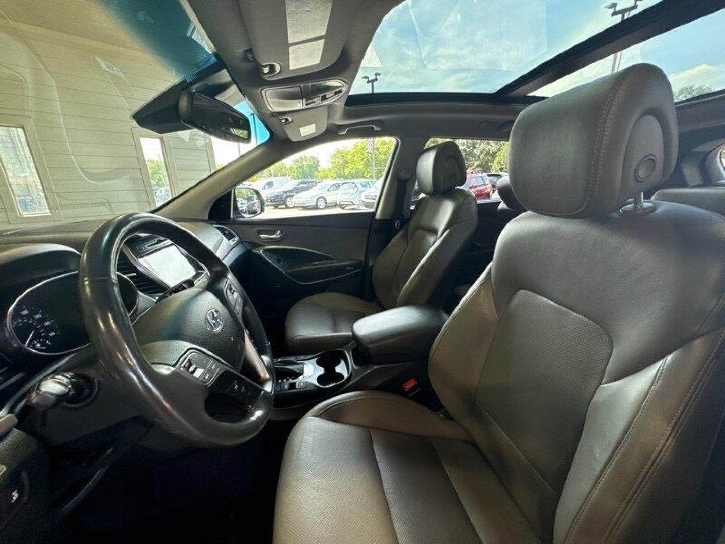 2017 Iron Frost Hyundai SANTA FE SE Ultimate (KM8SRDHF5HU) with an 3.3L V6 290hp 252ft. lbs. engine, Automatic transmission, located at 25355 Eames Street, Channahon, IL, 60410, (815) 467-1807, 41.429108, -88.228432 - Photo#14