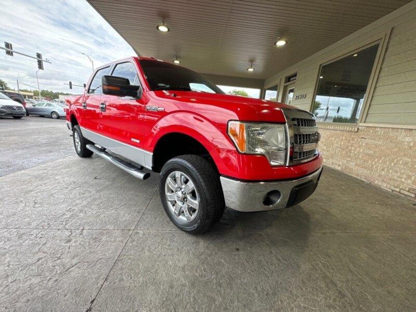2013 Ingot Silver Metallic Ford F-150 XLT (1FTFW1CT8DK) with an EcoBoost 3.5L Twin Turbo V6 365hp 420ft. lbs. engine, Automatic transmission, located at 25355 Eames Street, Channahon, IL, 60410, (815) 467-1807, 41.429108, -88.228432 - Photo#0
