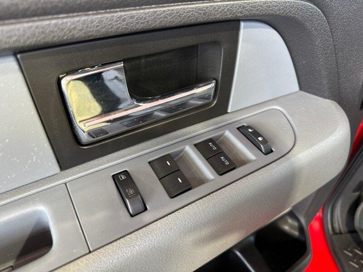 2013 Ingot Silver Metallic Ford F-150 XLT (1FTFW1CT8DK) with an EcoBoost 3.5L Twin Turbo V6 365hp 420ft. lbs. engine, Automatic transmission, located at 25355 Eames Street, Channahon, IL, 60410, (815) 467-1807, 41.429108, -88.228432 - Photo#19