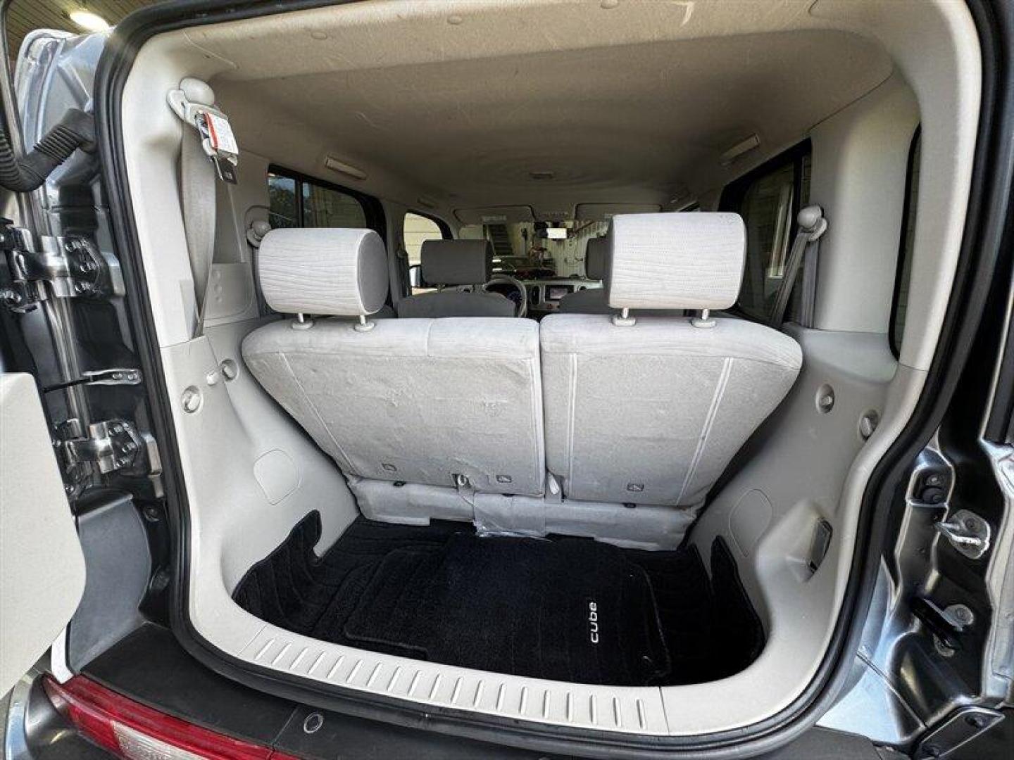 2013 Sapphire Slate Nissan cube 1.8 S (JN8AZ2KR8DT) with an 1.8L I4 122hp 127ft. lbs. engine, located at 25355 Eames Street, Channahon, IL, 60410, (815) 467-1807, 41.429108, -88.228432 - Looking for a car that's as unique as you are? Check out this 2013 Nissan Cube 1.8 S - it's not your average ride! Powered by a zippy 1.8L I4 engine, this Cube packs a punch with 122hp and 127ft. lbs. of torque. With its below 72,000 miles on the odometer, this funky little car has been cruising at - Photo#15