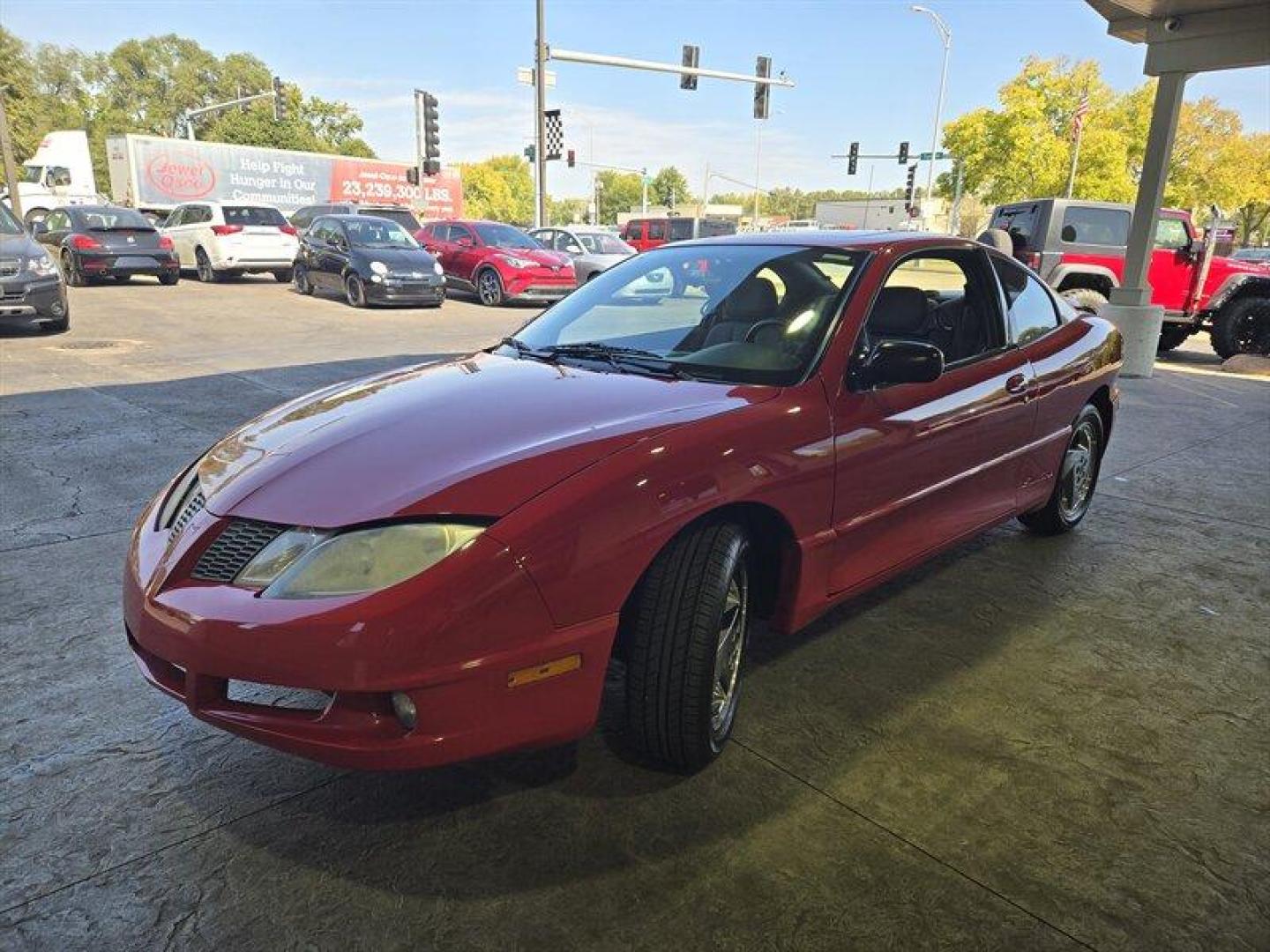 2005 Sport Red Metallic Pontiac Sunfire (3G2JB12F25S) with an 2.2L I4 140 hp 150ft. lbs. DOHC 16V engine, Automatic transmission, located at 25355 Eames Street, Channahon, IL, 60410, (815) 467-1807, 41.429108, -88.228432 - Photo#8