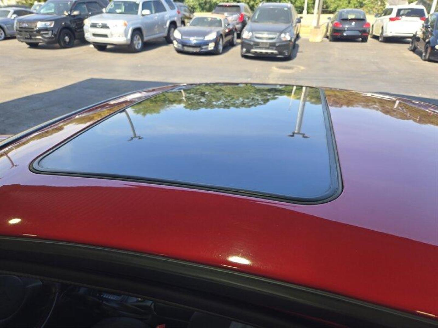 2005 Sport Red Metallic Pontiac Sunfire (3G2JB12F25S) with an 2.2L I4 140 hp 150ft. lbs. DOHC 16V engine, Automatic transmission, located at 25355 Eames Street, Channahon, IL, 60410, (815) 467-1807, 41.429108, -88.228432 - Photo#10
