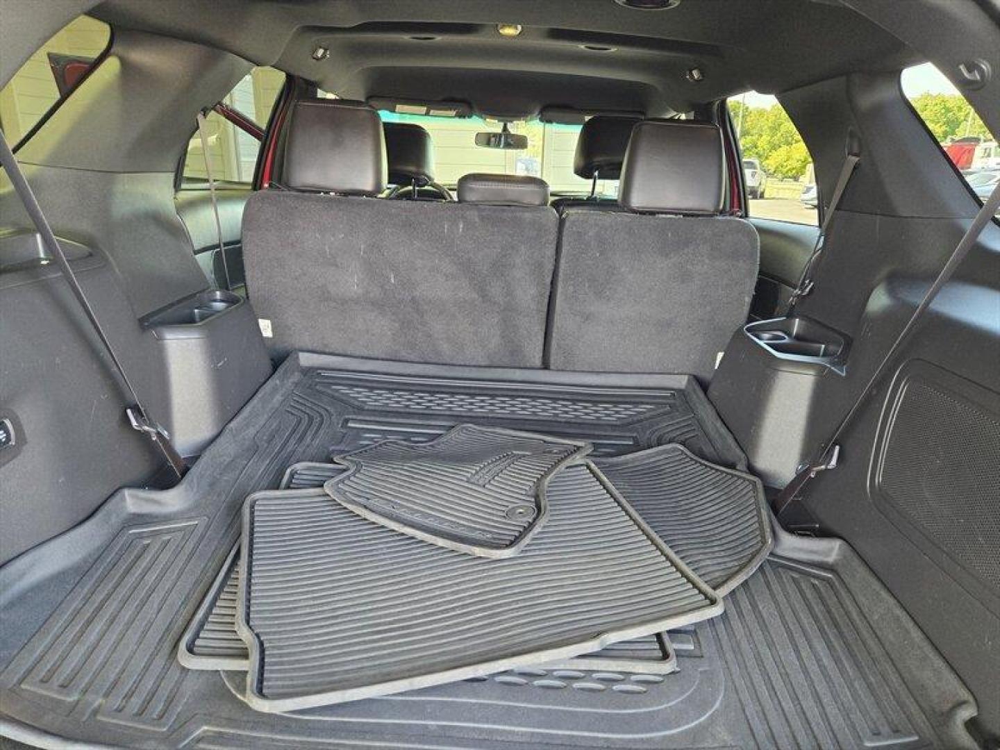 2015 Caribou Metallic Ford Explorer Limited (1FM5K8F83FG) with an 3.5L V6 290hp 255ft. lbs. engine, Automatic transmission, located at 25355 Eames Street, Channahon, IL, 60410, (815) 467-1807, 41.429108, -88.228432 - Introducing the 2015 Ford Explorer Limited, a vehicle that's sure to turn heads! This stunning SUV is powered by a robust 3.5L V6 engine that delivers an impressive 290 horsepower and 255 ft-lbs of torque. You'll love the smooth ride and responsive handling that this SUV provides, whether you're cru - Photo#16