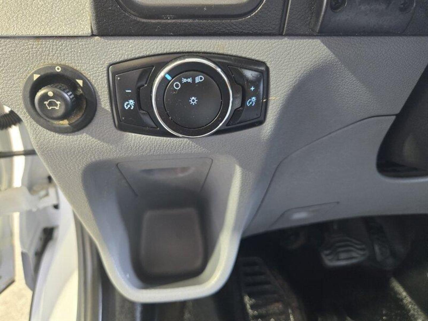 2016 Oxford White Ford Transit (1FTYR2CM8GK) with an 3.7L Flex Fuel V6 275hp 260ft. lbs. engine, Automatic transmission, located at 25355 Eames Street, Channahon, IL, 60410, (815) 467-1807, 41.429108, -88.228432 - Photo#12