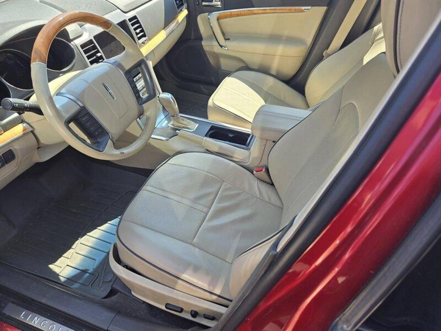 2010 Sangria Red Clearcoat Metallic Lincoln MKZ/Zephyr (3LNHL2JC2AR) with an Duratec 3.5L V6 263hp 249ft. lbs. engine, Automatic transmission, located at 25355 Eames Street, Channahon, IL, 60410, (815) 467-1807, 41.429108, -88.228432 - ** LOCAL TRADE IN BEING SOLD AS-IS, HAS RUST ON ROCKERS AND COULD USE BRAKES. ** This 2010 Lincoln MKZ/Zephyr comes equipped with a robust Duratec 3.5L V6 engine that delivers 263hp and 249ft. lbs. of torque, providing a smooth and powerful driving experience. The exterior of this sedan boasts a sty - Photo#6