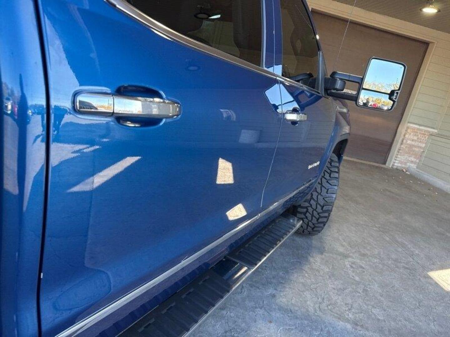 2015 Stone Blue Metallic GMC Sierra 1500 Denali (3GTU2WEJ9FG) with an EcoTec3 6.2L V8 420hp 460ft. lbs. engine, Automatic transmission, located at 25355 Eames Street, Channahon, IL, 60410, (815) 467-1807, 41.429108, -88.228432 - Photo#11