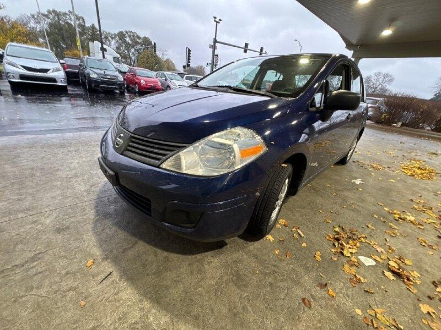 2009 Blue Onyx Nissan Versa 1.6 (3N1CC11EX9L) with an 1.6L I4 107hp 111ft. lbs. engine, Automatic transmission, located at 25355 Eames Street, Channahon, IL, 60410, (815) 467-1807, 41.429108, -88.228432 - Photo#7