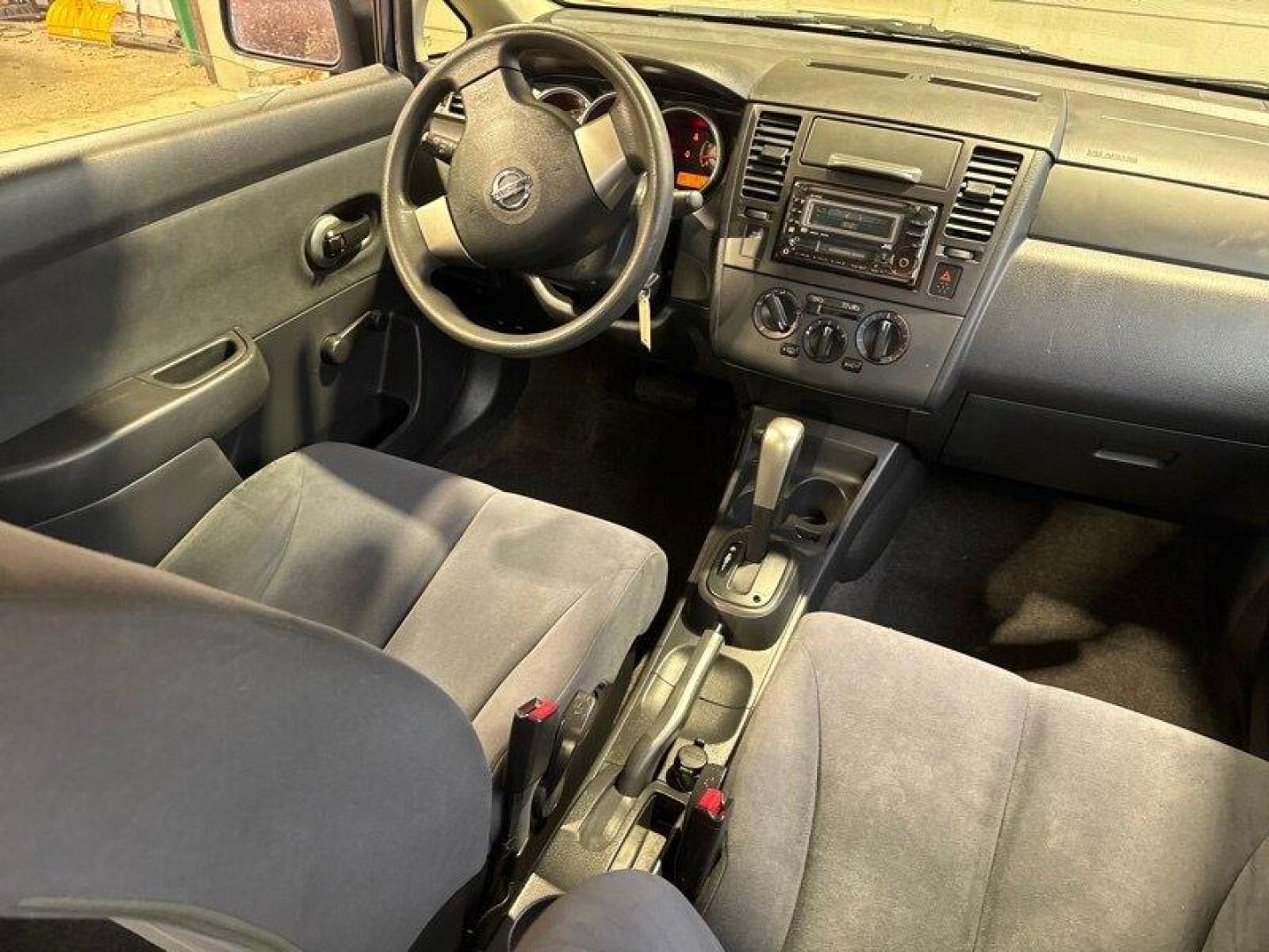 2009 Blue Onyx Nissan Versa 1.6 (3N1CC11EX9L) with an 1.6L I4 107hp 111ft. lbs. engine, Automatic transmission, located at 25355 Eames Street, Channahon, IL, 60410, (815) 467-1807, 41.429108, -88.228432 - Photo#16