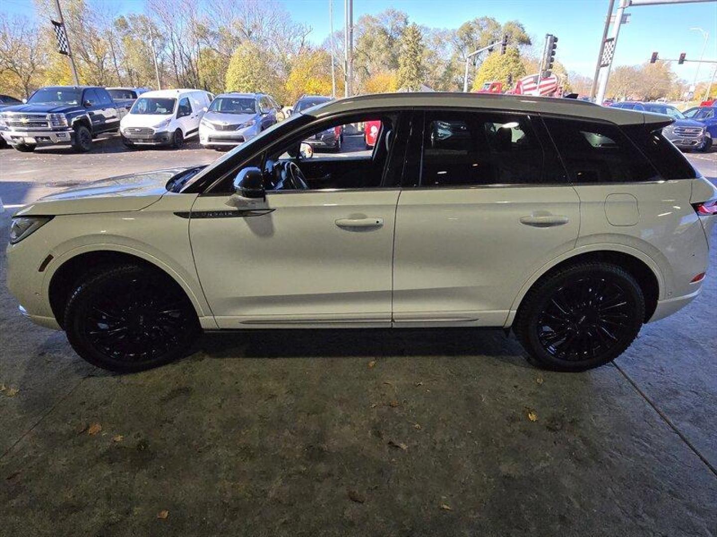 2020 Pristine White Lincoln Corsair Reserve (5LMCJ2DH0LU) with an 2.3L Turbo I4 280hp 310ft. lbs. engine, Automatic transmission, located at 25355 Eames Street, Channahon, IL, 60410, (815) 467-1807, 41.429108, -88.228432 - Photo#8