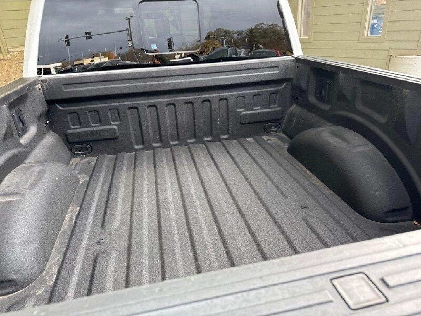 2020 Oxford White Ford F-150 King Ranch (1FTEW1E49LF) with an EcoBoost 3.5L Twin Turbo V6 375hp 470ft. lbs. engine, Automatic transmission, located at 25355 Eames Street, Channahon, IL, 60410, (815) 467-1807, 41.429108, -88.228432 - Photo#34