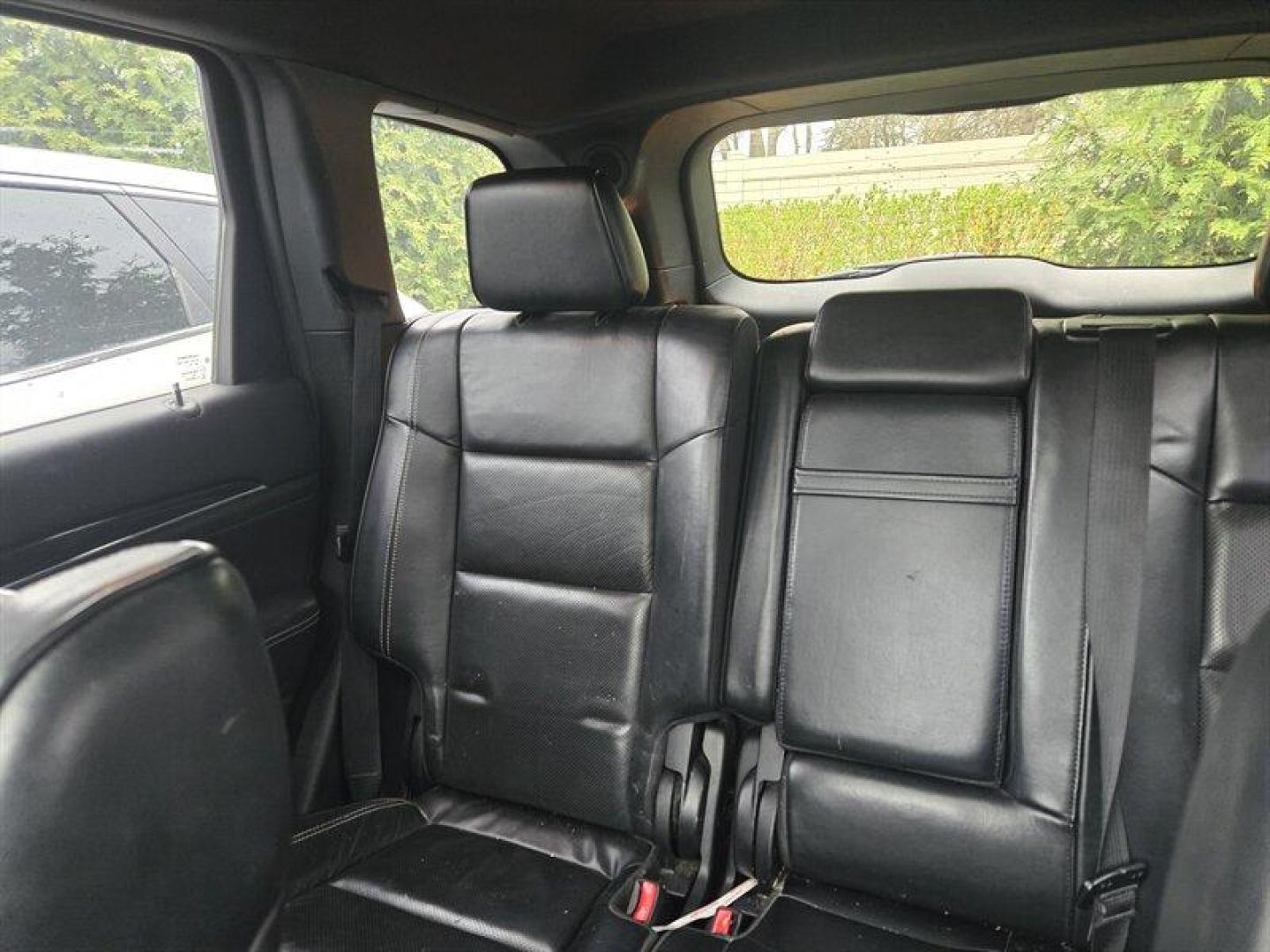 2015 Brilliant Black Crystal Pearl Coat Jeep Grand Cherokee Overland (1C4RJFCG9FC) with an 3.6L V6 290hp 260ft. lbs. engine, Automatic transmission, located at 25355 Eames Street, Channahon, IL, 60410, (815) 467-1807, 41.429108, -88.228432 - ** LOCAL TRADE IN NEEDS AIR SUSPERSION WORK, AS-IS. ***NO FINANCING AVAILABLE. NO SHIPPING AVAILABLE* - Photo#7