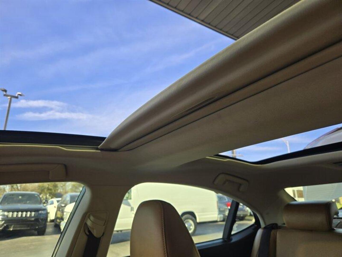 2016 Eminent White Pearl Lexus ES 350 350 (JTHBK1GG4G2) with an 3.5 engine, Automatic transmission, located at 25355 Eames Street, Channahon, IL, 60410, (815) 467-1807, 41.429108, -88.228432 - Photo#14
