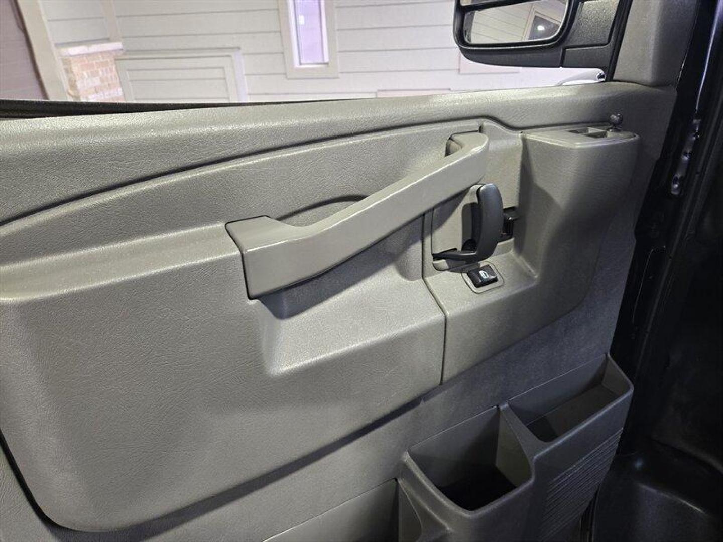 2017 Onyx Black GMC Savana Work Van (1GTW7AFG7H1) with an Vortec 6.0L Flex Fuel V8 342hp 373ft. lbs. engine, Automatic transmission, located at 25355 Eames Street, Channahon, IL, 60410, (815) 467-1807, 41.429108, -88.228432 - Photo#14