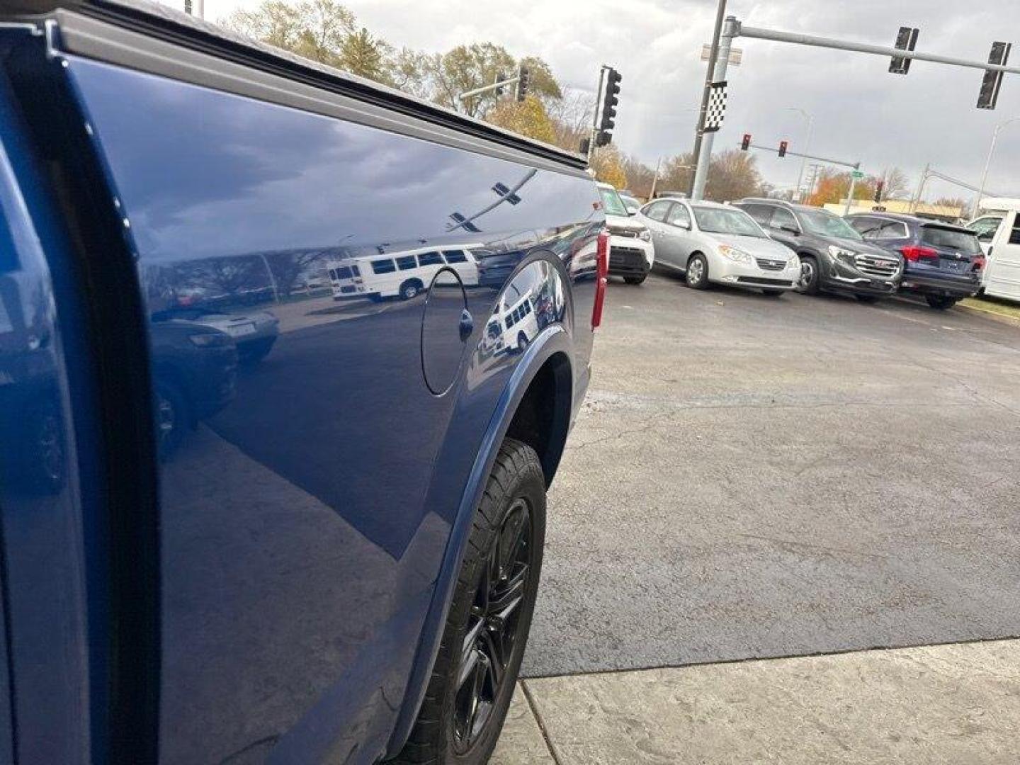 2018 Blue Jeans Ford F-150 Lariat (1FTFW1EG3JF) with an EcoBoost 3.5L Twin Turbo V6 375hp 470ft. lbs. engine, Automatic transmission, located at 25355 Eames Street, Channahon, IL, 60410, (815) 467-1807, 41.429108, -88.228432 - Photo#9