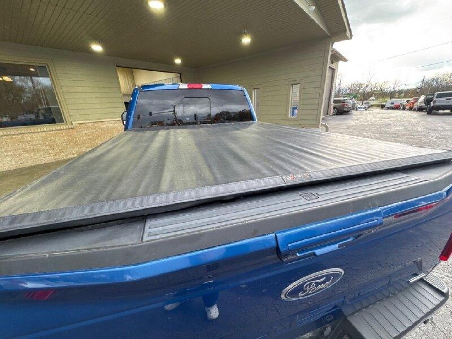 2018 Blue Jeans Ford F-150 Lariat (1FTFW1EG3JF) with an EcoBoost 3.5L Twin Turbo V6 375hp 470ft. lbs. engine, Automatic transmission, located at 25355 Eames Street, Channahon, IL, 60410, (815) 467-1807, 41.429108, -88.228432 - Photo#33