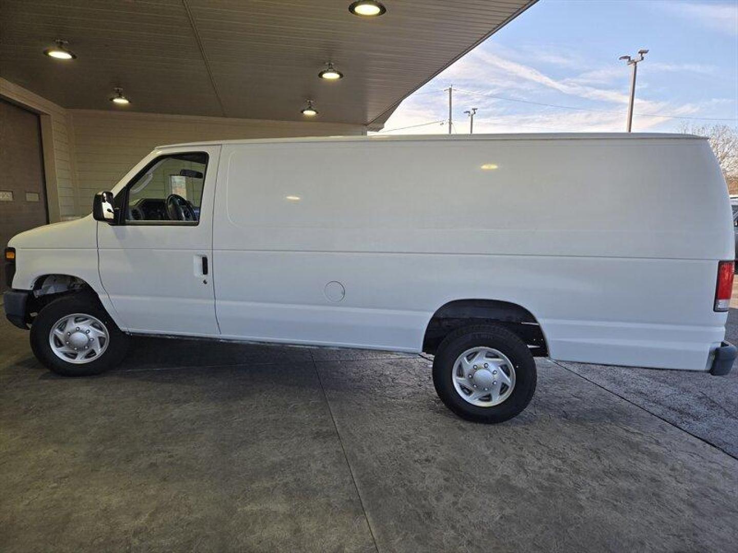 2013 Oxford White Ford Commercial (1FTNS1EW3DD) with an Triton 4.6L Flex Fuel V8 225hp 286ft. lbs. engine, Automatic transmission, located at 25355 Eames Street, Channahon, IL, 60410, (815) 467-1807, 41.429108, -88.228432 - Photo#7