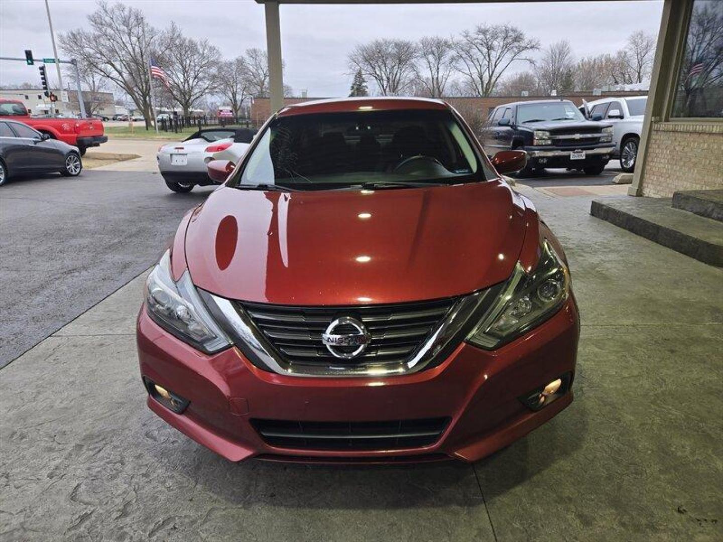 2016 Cayenne Red Nissan Altima 2.5 SR (1N4AL3AP6GC) with an 2.5 engine, Automatic transmission, located at 25355 Eames Street, Channahon, IL, 60410, (815) 467-1807, 41.429108, -88.228432 - Photo#8