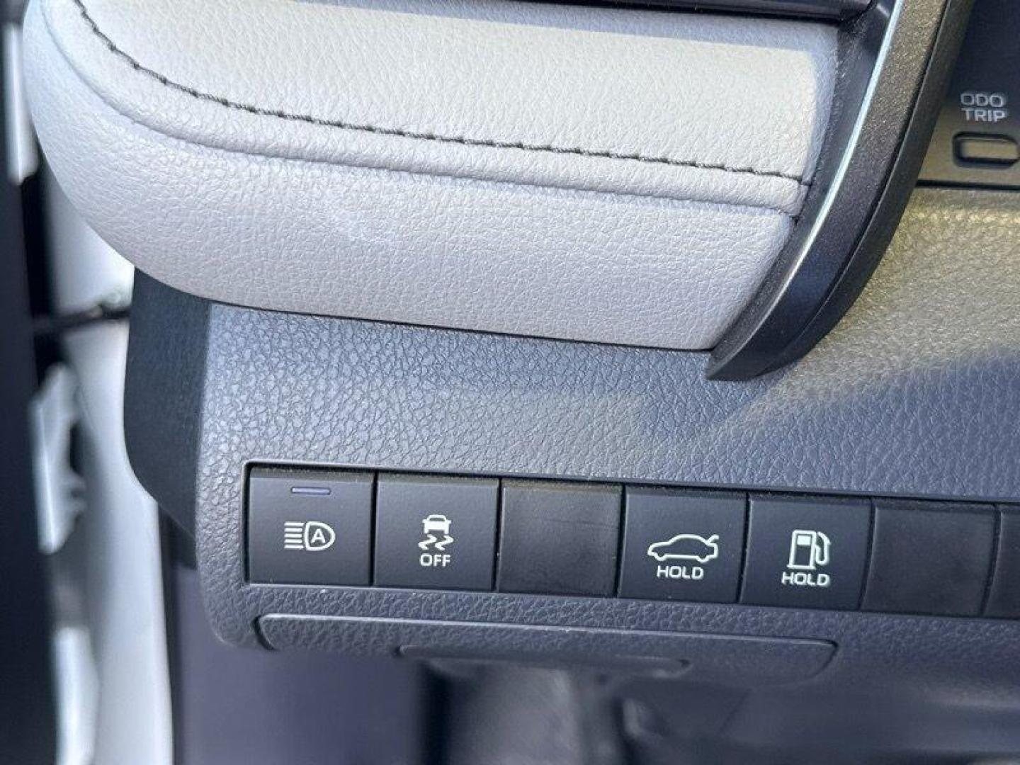 2023 Ice Cap Toyota Camry SE (4T1G11AKXPU) with an 2.5L I4 203hp 184ft. lbs. engine, Automatic transmission, located at 25355 Eames Street, Channahon, IL, 60410, (815) 467-1807, 41.429108, -88.228432 - Introducing the 2023 Toyota Camry SE, the ultimate driving machine that will leave you breathless! This powerhouse is equipped with a 2.5L I4 203hp 184ft. lbs. engine that will unleash your inner speed demon. With less than 12,000 miles, averaging less than 6,000 miles per year, this vehicle is prac - Photo#26