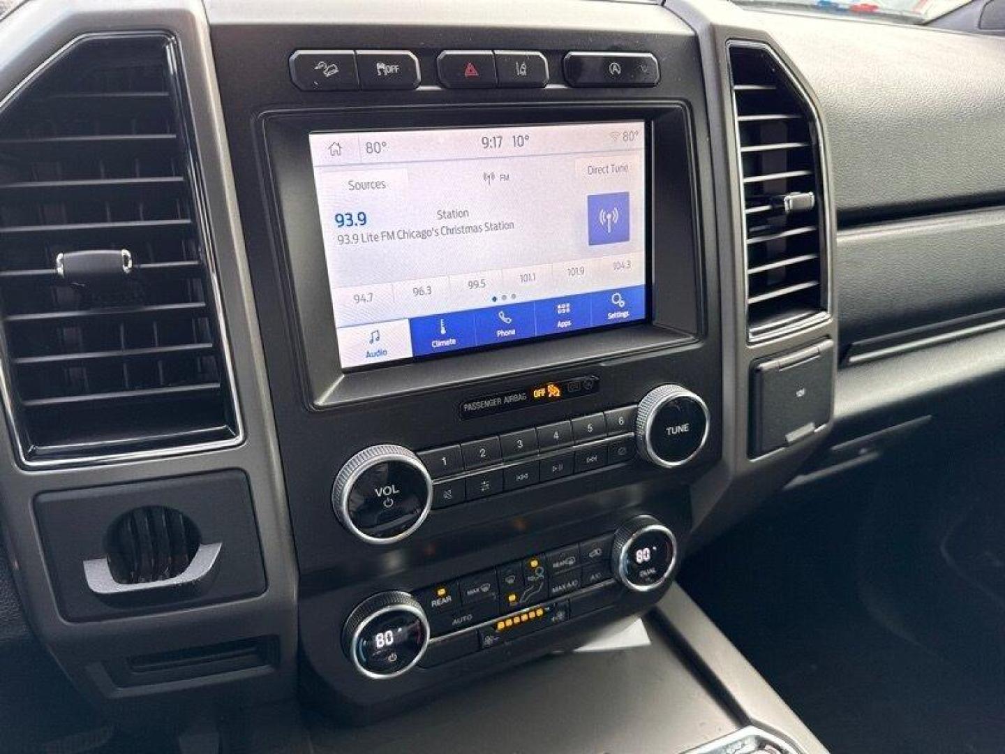 2020 Oxford White Ford Expedition XLT (1FMJU1JT7LE) with an EcoBoost 3.5L Twin Turbo V6 375hp 470ft. lbs. engine, Automatic transmission, located at 25355 Eames Street, Channahon, IL, 60410, (815) 467-1807, 41.429108, -88.228432 - Photo#16