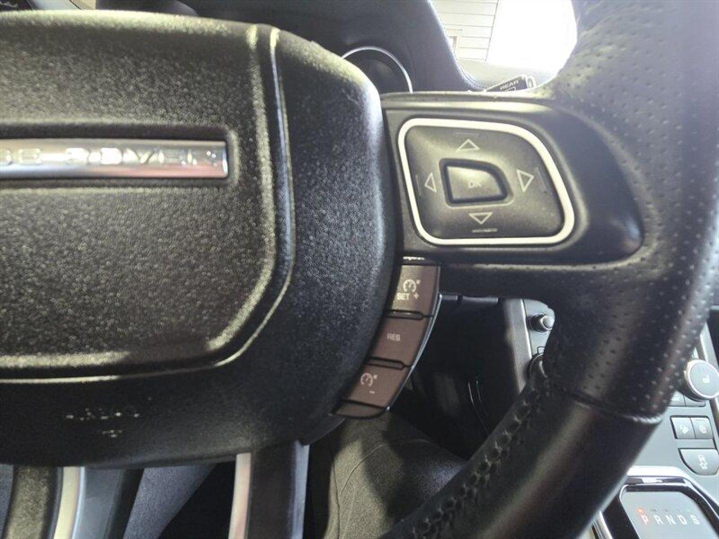 2018 Corris Grey Metallic Land Rover Range Rover Evoque HSE Dynamic (SALVD2SX1JH) with an 2.0L Turbo I4 286hp 295ft. lbs. engine, Automatic transmission, located at 25355 Eames Street, Channahon, IL, 60410, (815) 467-1807, 41.429108, -88.228432 - Photo#21