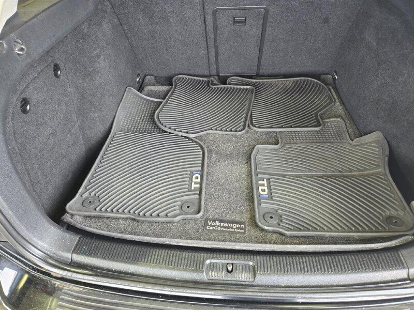2014 Black Uni Volkswagen Jetta 2.0L TDI (3VWML7AJ4EM) with an 2.0L Diesel Turbo I4 140hp 236ft. lbs. engine, 6 Speed Manual transmission, located at 25355 Eames Street, Channahon, IL, 60410, (815) 467-1807, 41.429108, -88.228432 - Looking for a car that can tackle the daily grind without constantly stopping for gas? Look no further than the 2014 Volkswagen Jetta SportWagen TDI! With a powerful 2.0L Diesel Turbo I4 engine that cranks out 140 horses and 236 ft. lbs. of torque, you'll have all the power you need to zip through t - Photo#14