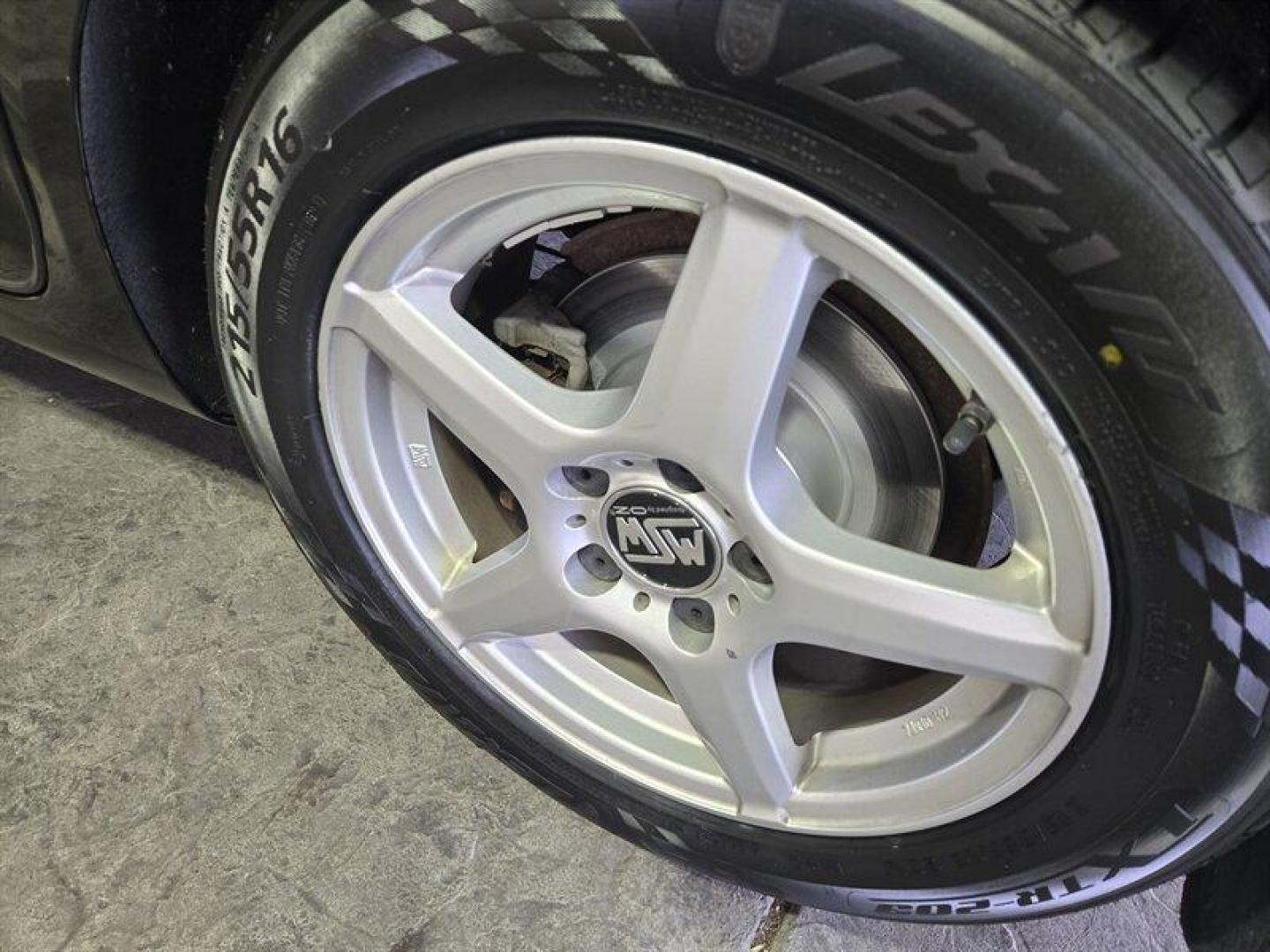 2014 Black Uni Volkswagen Jetta 2.0L TDI (3VWML7AJ4EM) with an 2.0L Diesel Turbo I4 140hp 236ft. lbs. engine, 6 Speed Manual transmission, located at 25355 Eames Street, Channahon, IL, 60410, (815) 467-1807, 41.429108, -88.228432 - Looking for a car that can tackle the daily grind without constantly stopping for gas? Look no further than the 2014 Volkswagen Jetta SportWagen TDI! With a powerful 2.0L Diesel Turbo I4 engine that cranks out 140 horses and 236 ft. lbs. of torque, you'll have all the power you need to zip through t - Photo#9