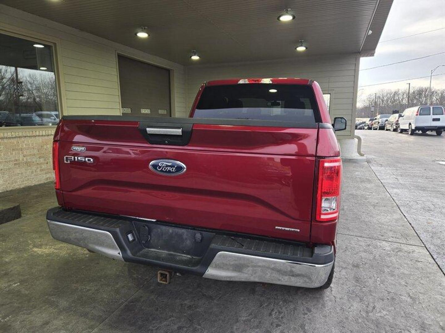 2016 Race Red Ford F-150 XLT (1FTEX1E81GF) with an 3.5L Flex Fuel V6 282hp 253ft. lbs. engine, Automatic transmission, located at 25355 Eames Street, Channahon, IL, 60410, (815) 467-1807, 41.429108, -88.228432 - Photo#3