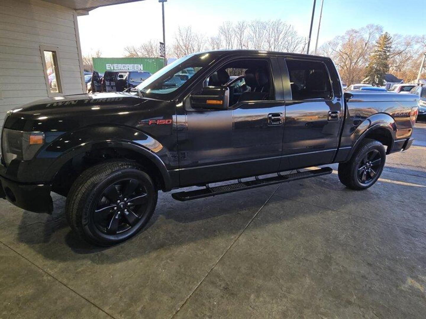 2013 Tuxedo Black Metallic Ford F-150 FX4 (1FTFW1ET1DF) with an EcoBoost 3.5L Twin Turbo V6 365hp 420ft. lbs. engine, Automatic transmission, located at 25355 Eames Street, Channahon, IL, 60410, (815) 467-1807, 41.429108, -88.228432 - Introducing the 2013 Ford F-150 FX4, a powerful and reliable pickup truck that is in excellent overall condition. This vehicle is equipped with a capable and efficient EcoBoost 3.5L Twin Turbo V6 engine that delivers an impressive 365hp and 420ft. lbs. of torque. With a Tuxedo Black Metallic exterio - Photo#10