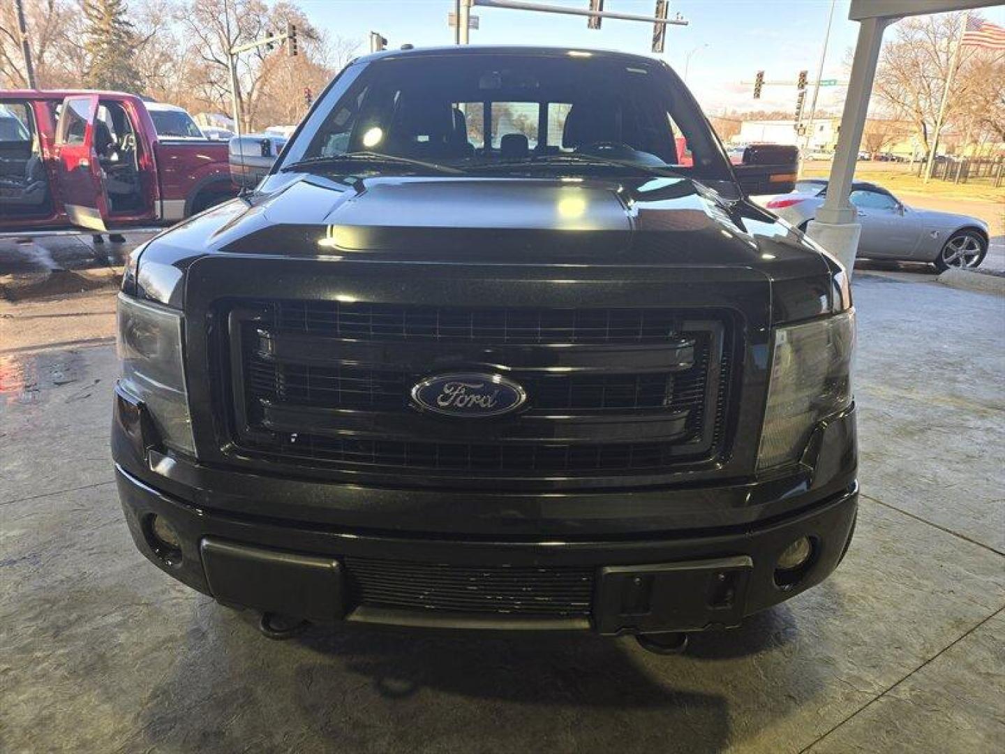 2013 Tuxedo Black Metallic Ford F-150 FX4 (1FTFW1ET1DF) with an EcoBoost 3.5L Twin Turbo V6 365hp 420ft. lbs. engine, Automatic transmission, located at 25355 Eames Street, Channahon, IL, 60410, (815) 467-1807, 41.429108, -88.228432 - Introducing the 2013 Ford F-150 FX4, a powerful and reliable pickup truck that is in excellent overall condition. This vehicle is equipped with a capable and efficient EcoBoost 3.5L Twin Turbo V6 engine that delivers an impressive 365hp and 420ft. lbs. of torque. With a Tuxedo Black Metallic exterio - Photo#12