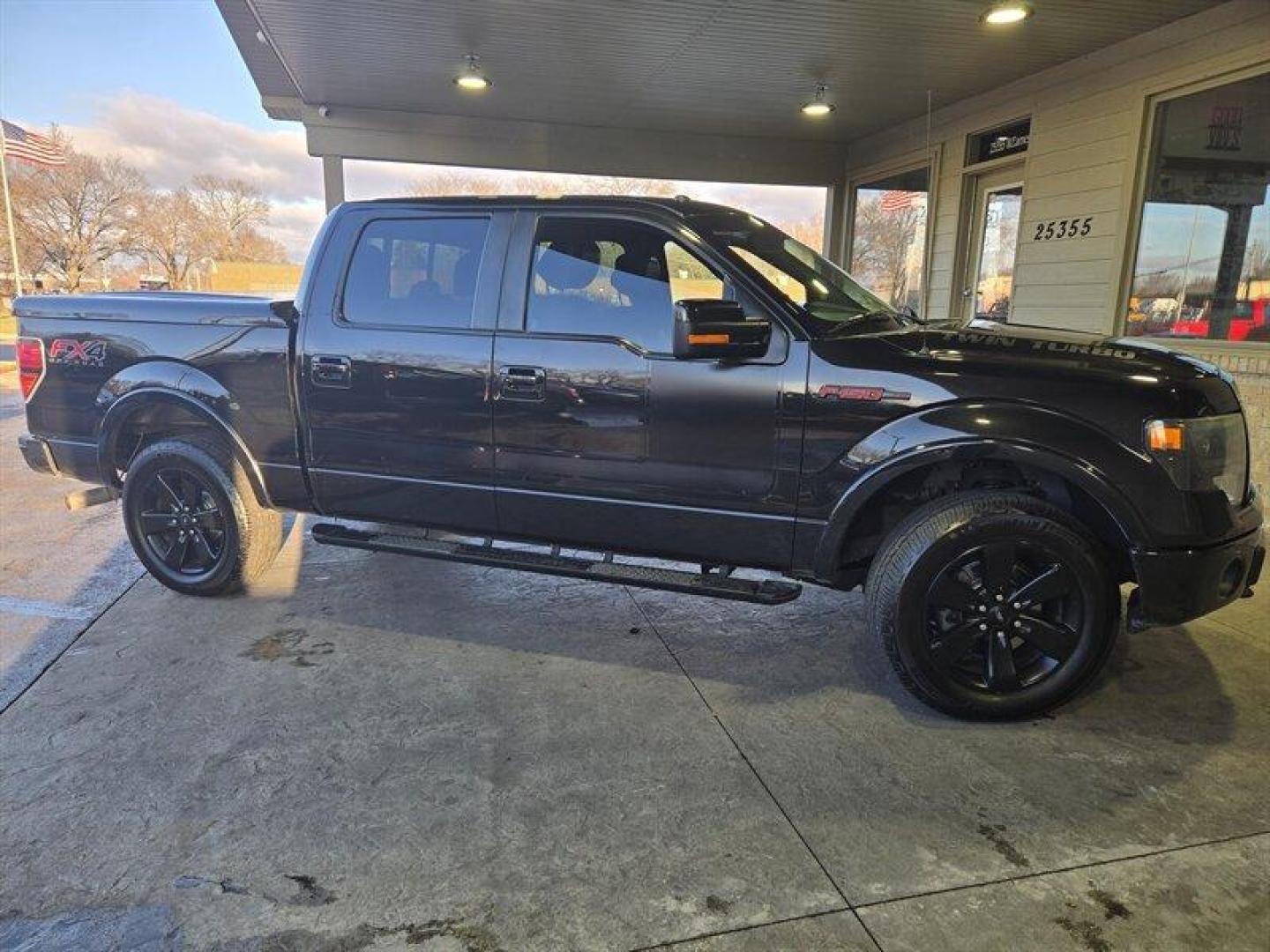 2013 Tuxedo Black Metallic Ford F-150 FX4 (1FTFW1ET1DF) with an EcoBoost 3.5L Twin Turbo V6 365hp 420ft. lbs. engine, Automatic transmission, located at 25355 Eames Street, Channahon, IL, 60410, (815) 467-1807, 41.429108, -88.228432 - Introducing the 2013 Ford F-150 FX4, a powerful and reliable pickup truck that is in excellent overall condition. This vehicle is equipped with a capable and efficient EcoBoost 3.5L Twin Turbo V6 engine that delivers an impressive 365hp and 420ft. lbs. of torque. With a Tuxedo Black Metallic exterio - Photo#1