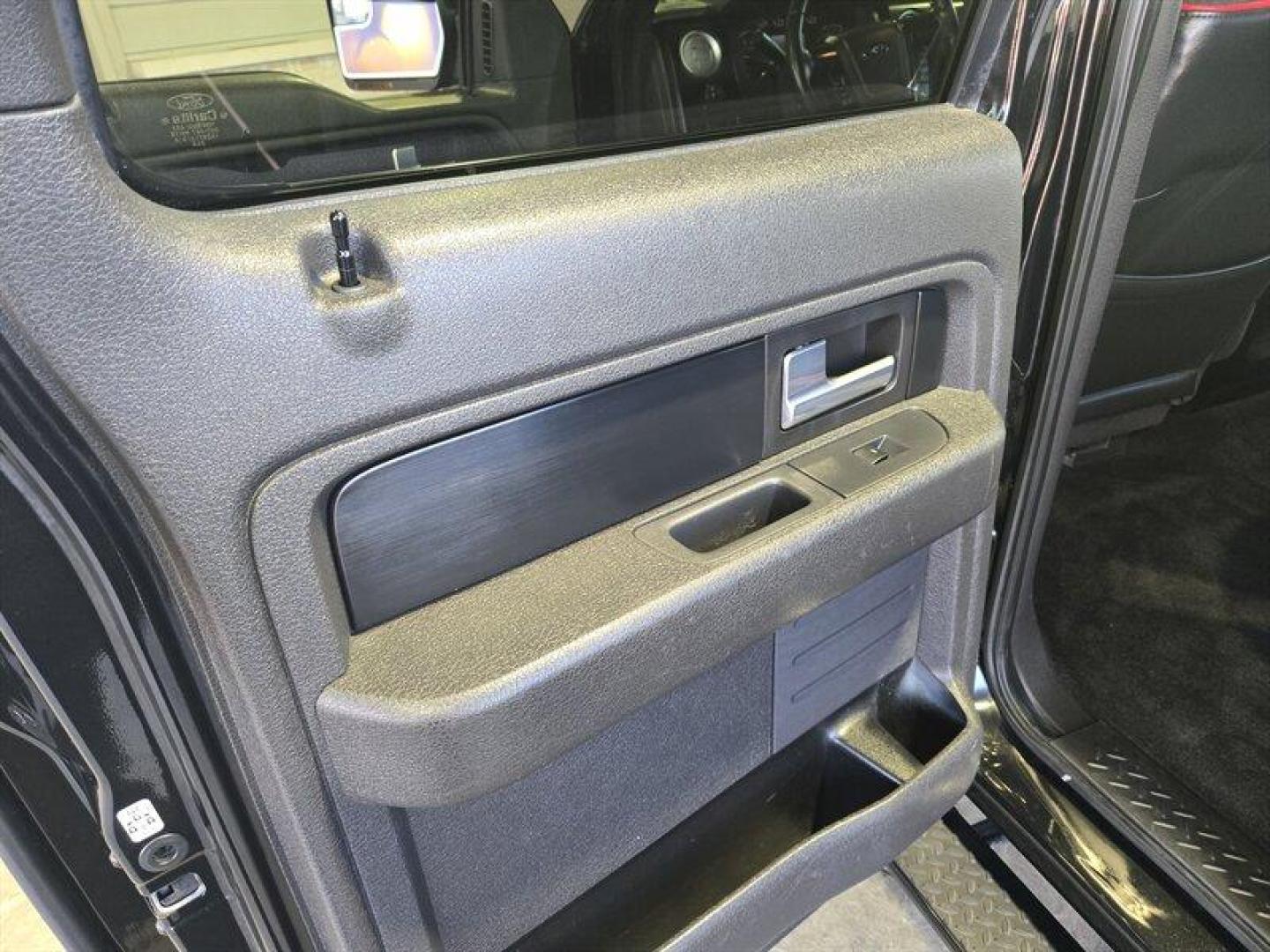 2013 Tuxedo Black Metallic Ford F-150 FX4 (1FTFW1ET1DF) with an EcoBoost 3.5L Twin Turbo V6 365hp 420ft. lbs. engine, Automatic transmission, located at 25355 Eames Street, Channahon, IL, 60410, (815) 467-1807, 41.429108, -88.228432 - Introducing the 2013 Ford F-150 FX4, a powerful and reliable pickup truck that is in excellent overall condition. This vehicle is equipped with a capable and efficient EcoBoost 3.5L Twin Turbo V6 engine that delivers an impressive 365hp and 420ft. lbs. of torque. With a Tuxedo Black Metallic exterio - Photo#31