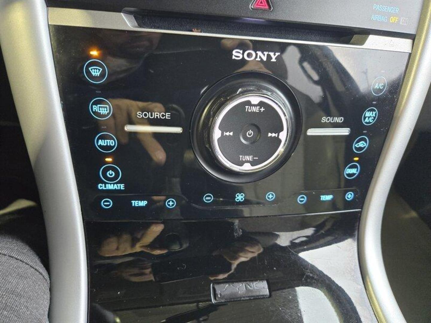 2011 Kona Blue Metallic Ford Edge Limited (2FMDK3KC0BB) with an 3.5L V6 285hp 253ft. lbs. engine, Automatic transmission, located at 25355 Eames Street, Channahon, IL, 60410, (815) 467-1807, 41.429108, -88.228432 - Photo#20