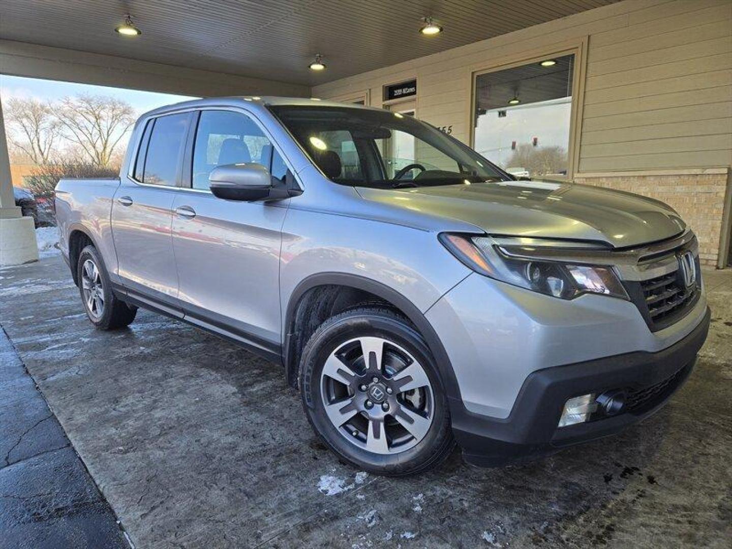 2019 Modern Steel Metallic Honda Ridgeline RTL (5FPYK2F53KB) with an 3.5L V6 280hp 262ft. lbs. engine, Automatic transmission, located at 25355 Eames Street, Channahon, IL, 60410, (815) 467-1807, 41.429108, -88.228432 - Photo#0