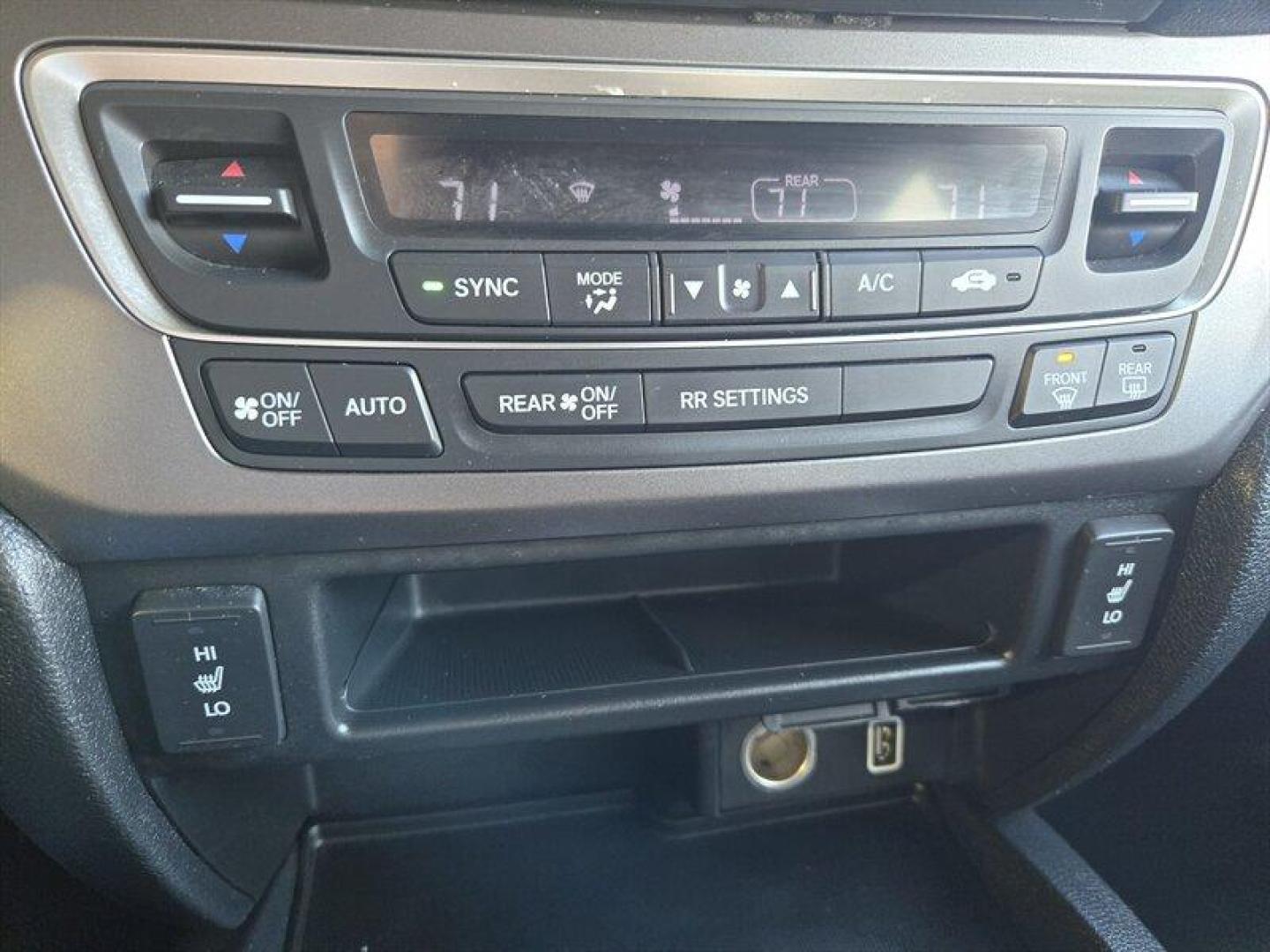2019 Modern Steel Metallic Honda Ridgeline RTL (5FPYK2F53KB) with an 3.5L V6 280hp 262ft. lbs. engine, Automatic transmission, located at 25355 Eames Street, Channahon, IL, 60410, (815) 467-1807, 41.429108, -88.228432 - Photo#27