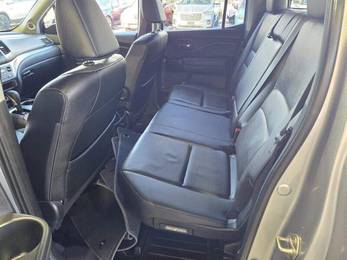 2019 Modern Steel Metallic Honda Ridgeline RTL (5FPYK2F53KB) with an 3.5L V6 280hp 262ft. lbs. engine, Automatic transmission, located at 25355 Eames Street, Channahon, IL, 60410, (815) 467-1807, 41.429108, -88.228432 - Photo#32