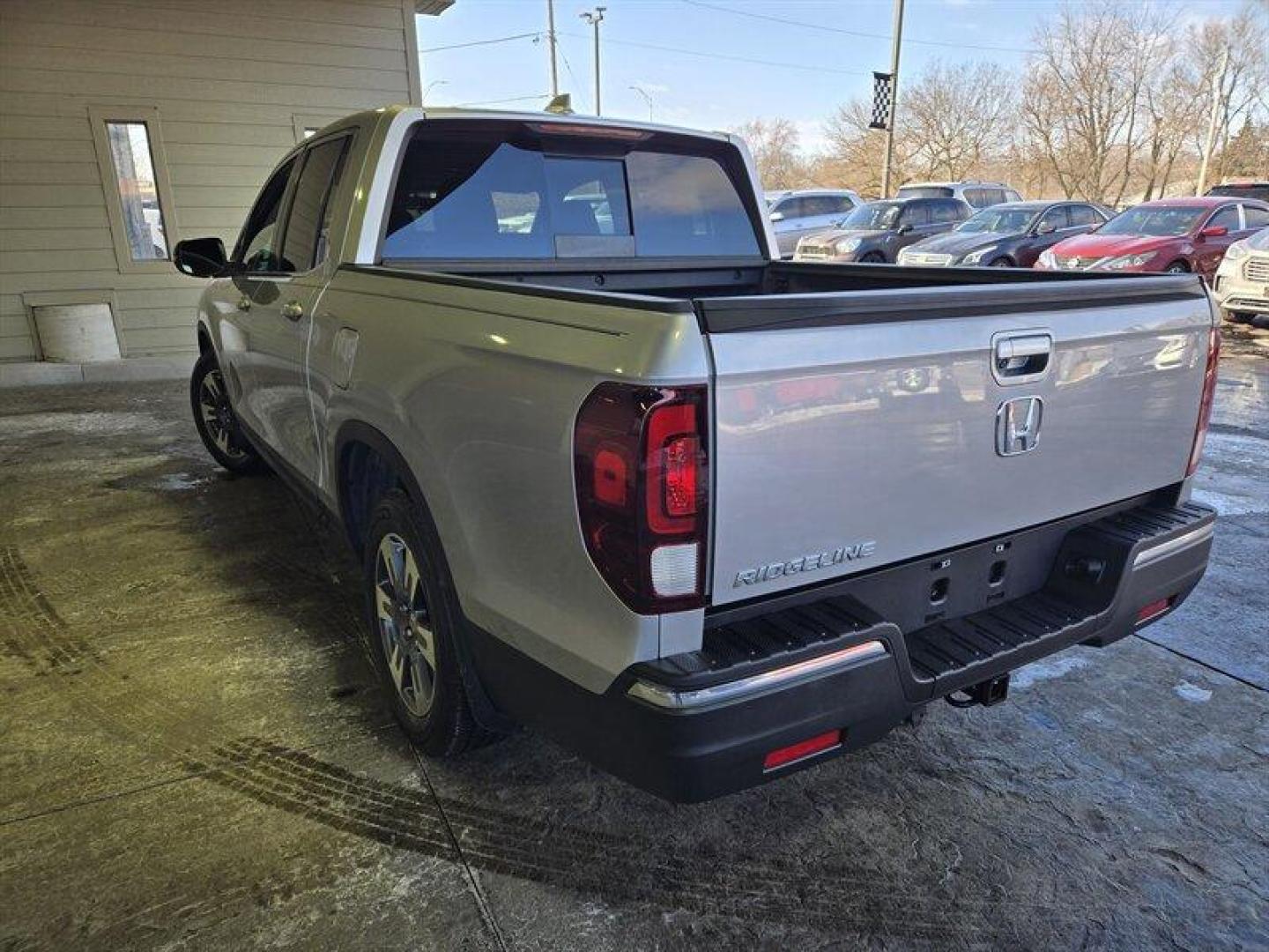 2019 Modern Steel Metallic Honda Ridgeline RTL (5FPYK2F53KB) with an 3.5L V6 280hp 262ft. lbs. engine, Automatic transmission, located at 25355 Eames Street, Channahon, IL, 60410, (815) 467-1807, 41.429108, -88.228432 - Photo#6