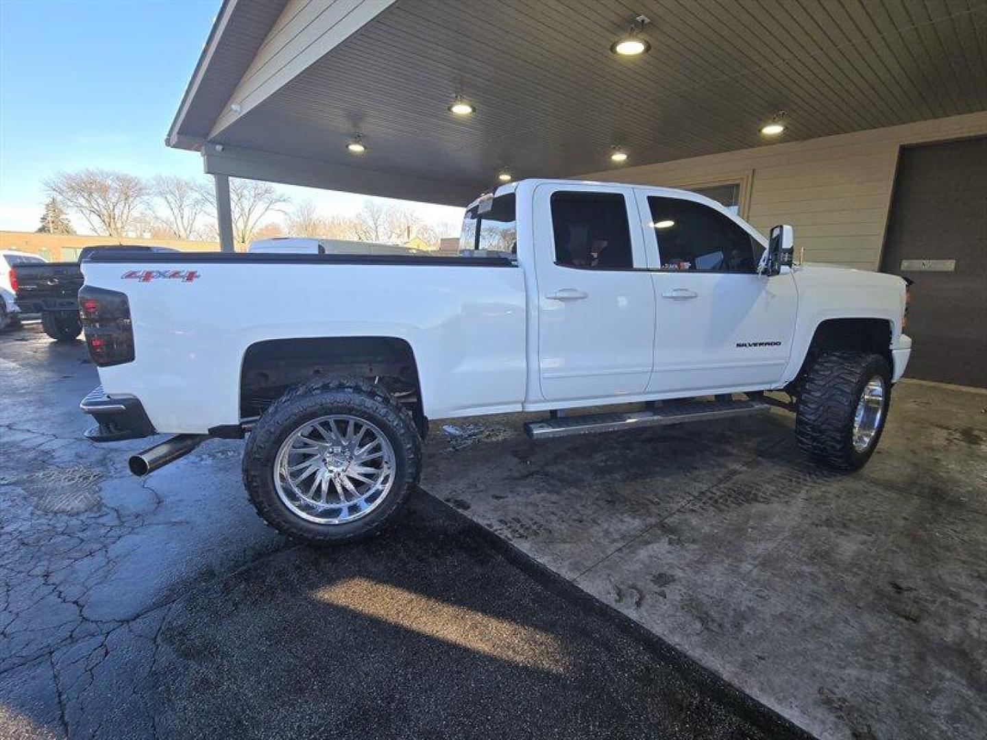 2015 Summit White Chevrolet Silverado 1500 LT LT1 (1GCVKREC4FZ) with an EcoTec3 5.3L V8 355hp 383ft. lbs. engine, 6Speed Shiftable Au transmission, located at 25355 Eames Street, Channahon, IL, 60410, (815) 467-1807, 41.429108, -88.228432 - Photo#3